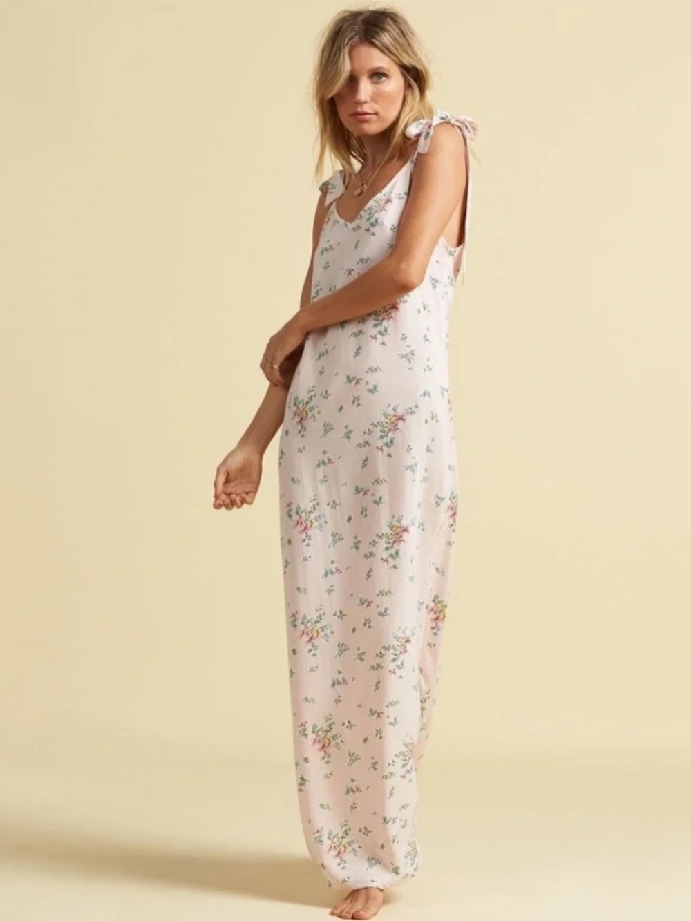 Billabong Pale Pink Floral Backless Maxi Dress
